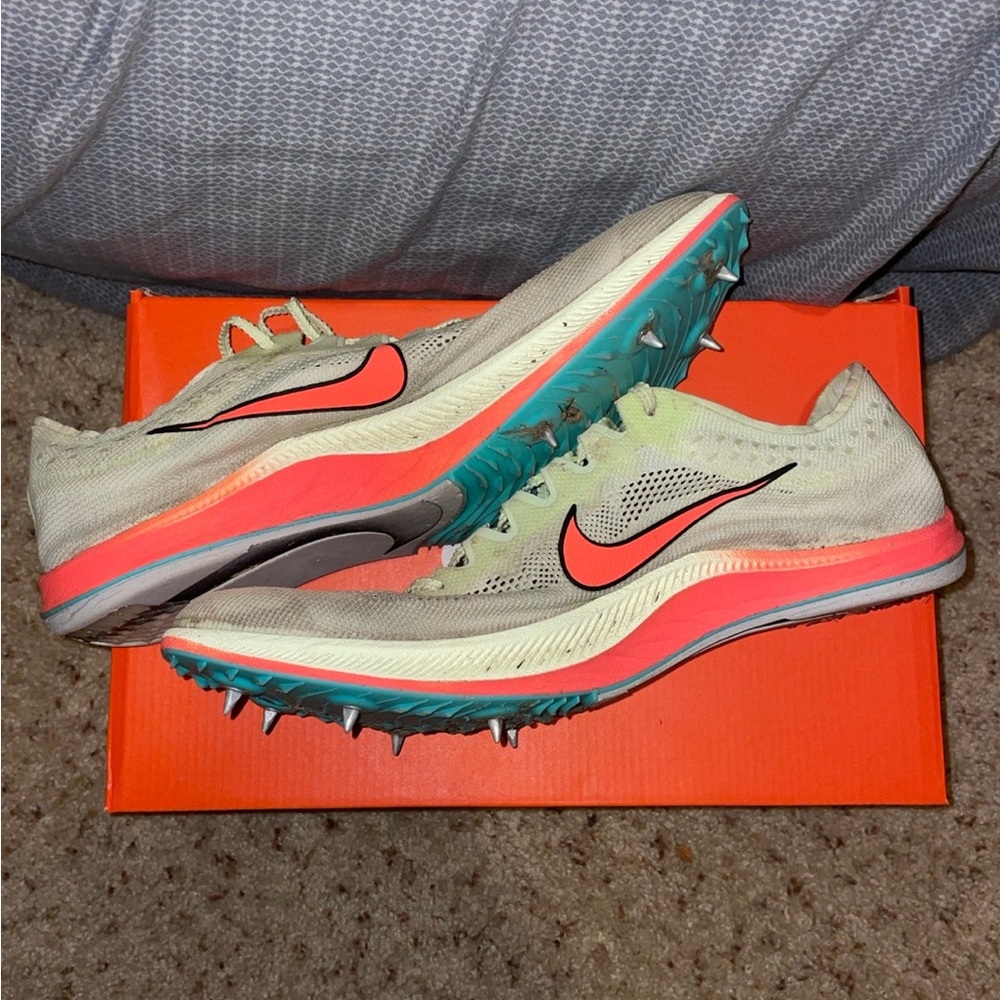 Nike zoomx dragonfly